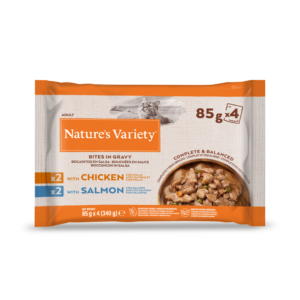 Nature's Variety Multipack de Bocaditos en Salsa de pollo y salmón para Gatos